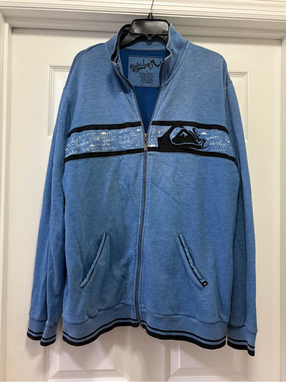 Quiksilver Light Blue Zip Jacket vintage y2k surf era